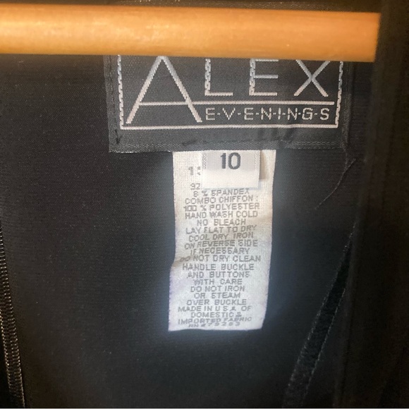 Alex Evenings Womens 10 Black Long Sleeve Gown Maxi Dress Formal Wedding $129 - Picture 9 of 16
